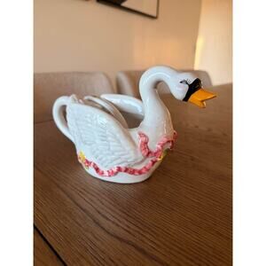 Vintage Cumberland Twelve Days of Christmas Swan Gravy Boat w/ Ladle